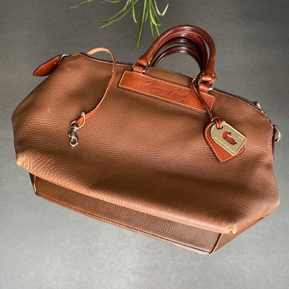 Dooney and Bourke Shoulder Purse- Brown Leather
